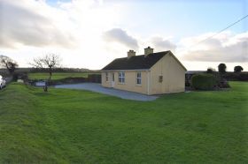 Cottage on C. 0.5 Acre, Butlerstown, Midleton, Co. Cork. P25Y017