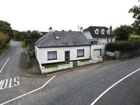 4 Bedroom Old World Style Cottage, Kearney's Cross, Ballinacurra, Midleton, Co. Cork P25EP95